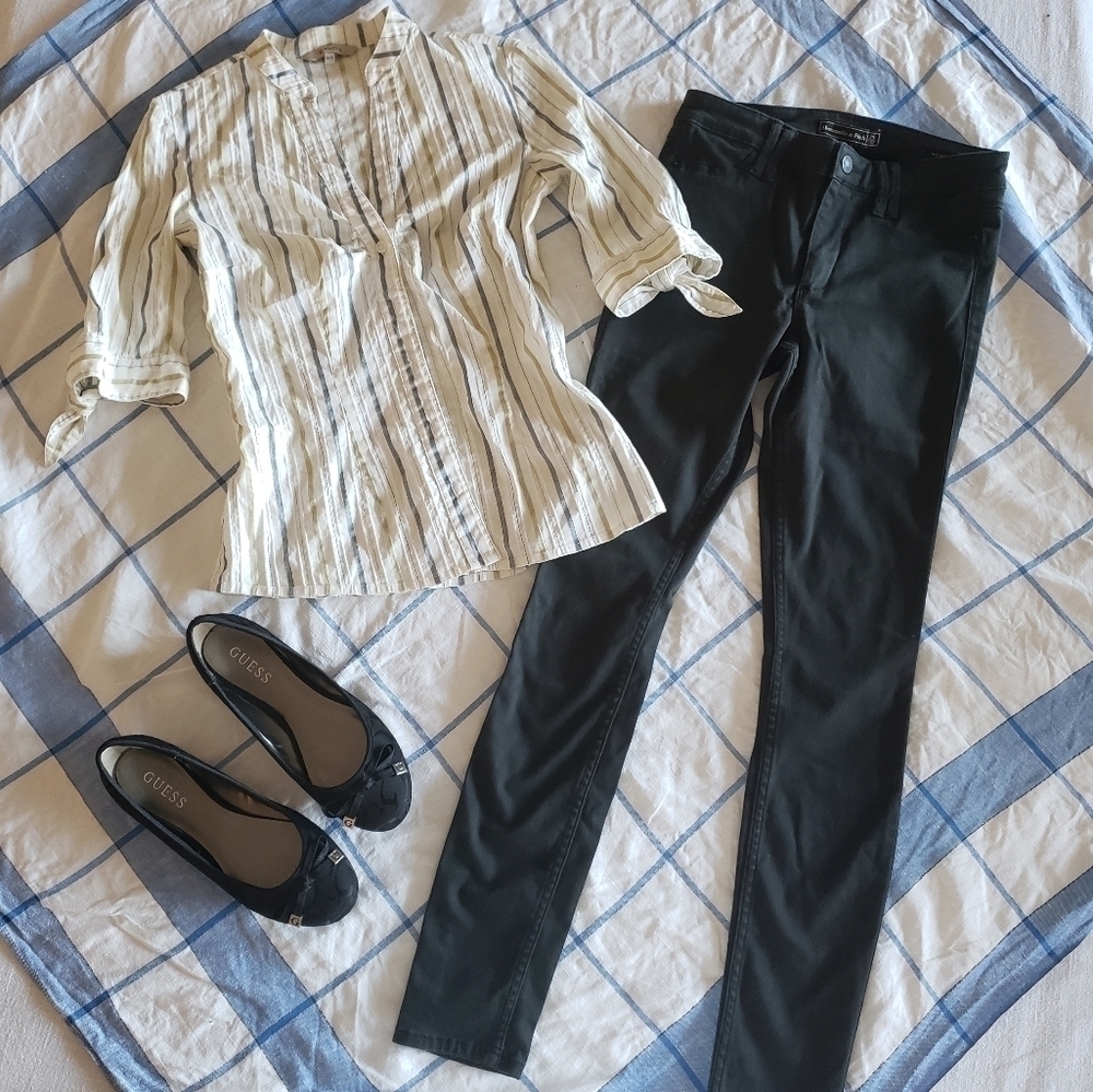 🪴BOGO FREE🪴 NWOT Abercrombie Super Skinny Sateen Pant Size 25